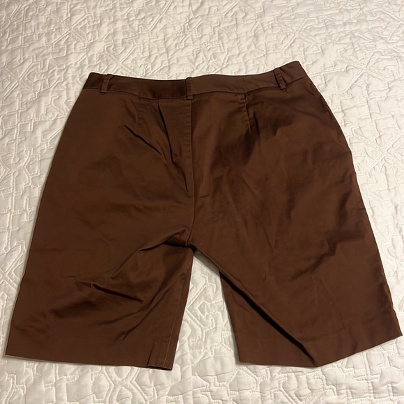 Coldwater Creek Natural Fit Shorts - Picture 2 of 8